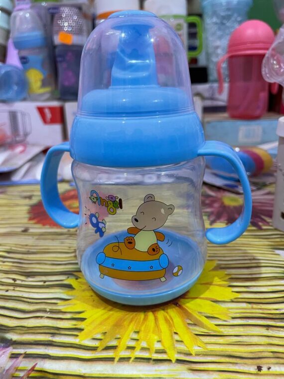 Sippy bottle with handle